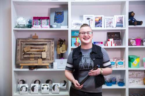 MIKAELA MACKENZIE / WINNIPEG FREE PRESS
Jessica Wasylyk, owner of Protego Wand Shoppe.