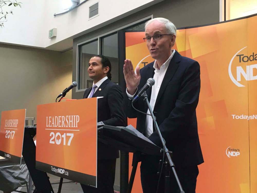 Steve Lambert / The Canadian Press FILES
Steve Ashton (right), seen taking part in an NDP leadership forum with Wab Kinew in 2017, has been blocked by an NDP committee from running as a party candidate in his former riding.