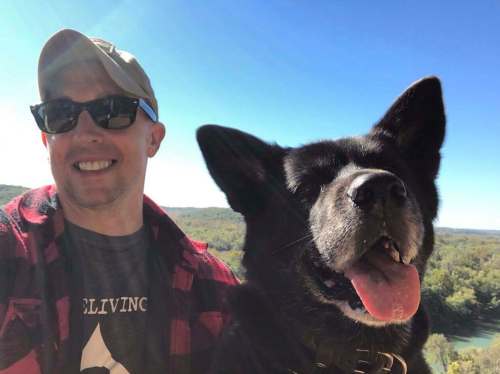 TWITTER
Gregg Favre recently lost his dog, Bella, after her battle with cancer.