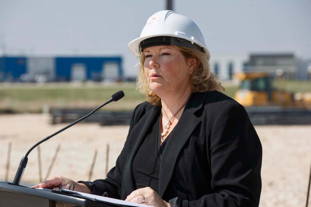 MIKE DEAL / WINNIPEG FREE PRESS
Diane Gray, president and CEO of CentrePort, announces that Groupe Touchette, the largest Canadian-owned tire distributor, has unveiled plans and has already started construction on its new 100,000-square-foot facility in the Brookside Industrial Park in CentrePort.