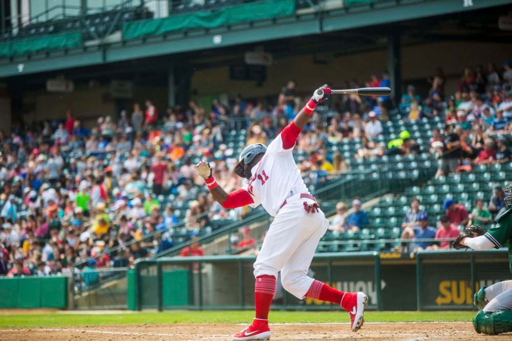 MIKAELA MACKENZIE / WINNIPEG FREE PRESS
Reggie Abercrombie swings as the Goldeyes play against the Gary SouthShore RailCats at Shaw Park in Winnipeg on Thursday.