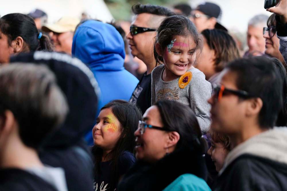 A young girl wasn’t the only one enjoying herself at Saturday night’s free concert.