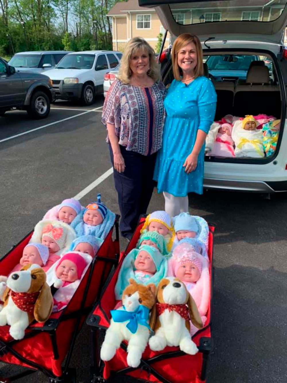 Dolls give purpose to dementia patients Winnipeg Free Press