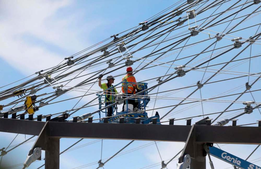 RUTH BONNEVILLE / WINNIPEG FREE PRESS
This summer crews are installing the specialized roof and planting of the biomes is expected in summer 2020.