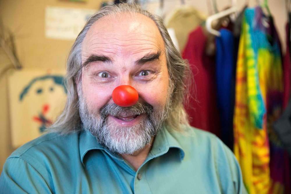 MIKAELA MACKENZIE / WINNIPEG FREE PRESS
David Langdon has helped sick kids, and their siblings and parents, smile and forget about illness.