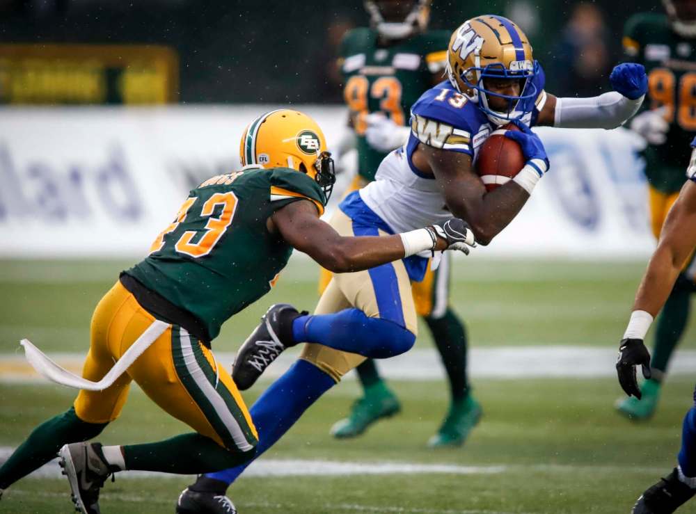 THE CANADIAN PRESS/Jeff McIntosh
Chris Matthews signed with the Montreal Alouettes after being released by the Winnipeg Blue Bombers on Wednesday.