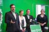 MIKAELA MACKENZIE / WINNIPEG FREE PRESS
Dave Nickarz discusses Green Party policy Saturday with Union Station candidate Andrea Shalay (second from left), Green Party of Ontario leader Mike Schreiner, and P.E.I. Green MLA Hannah Bell.