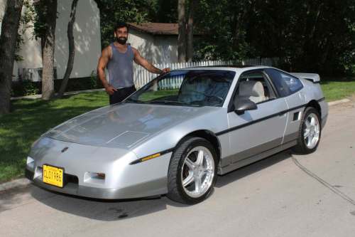 Larry D&rsquo;Argis / Winnipeg Free Press
Jag Gill happened across an ad in spring 2010 for a 1986 Pontiac Fiero GT. He bought it, and it&rsquo;s served as his prized summer driver ever since.