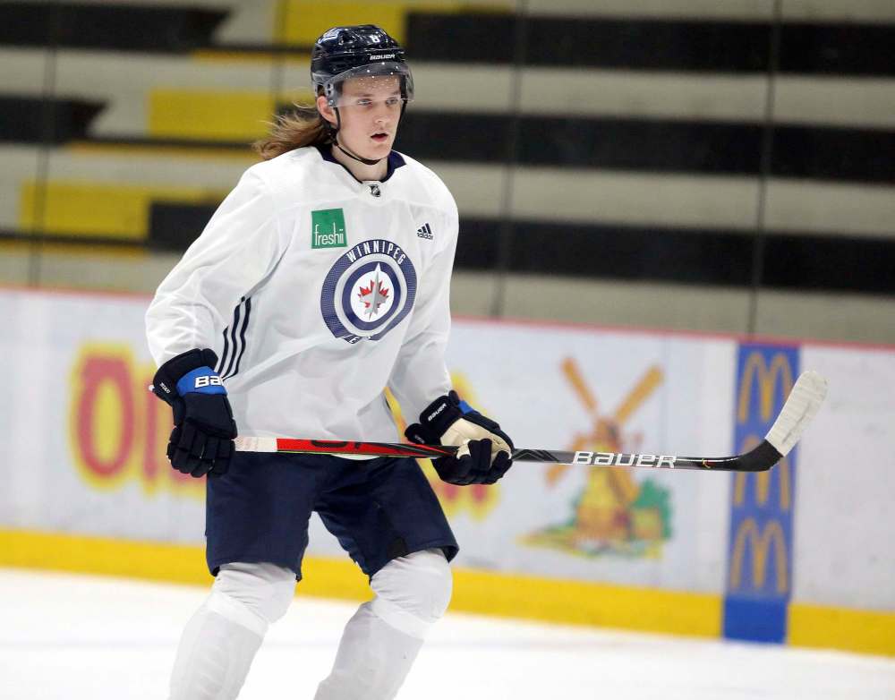 JASON HALSTEAD / WINNIPEG FREE PRESS FILES
Defenceman Sami Niku was recalled to join the Jets in Pittsburgh after Josh Morrissey was injured during warm-up before Sunday’s game against the New York Islanders.