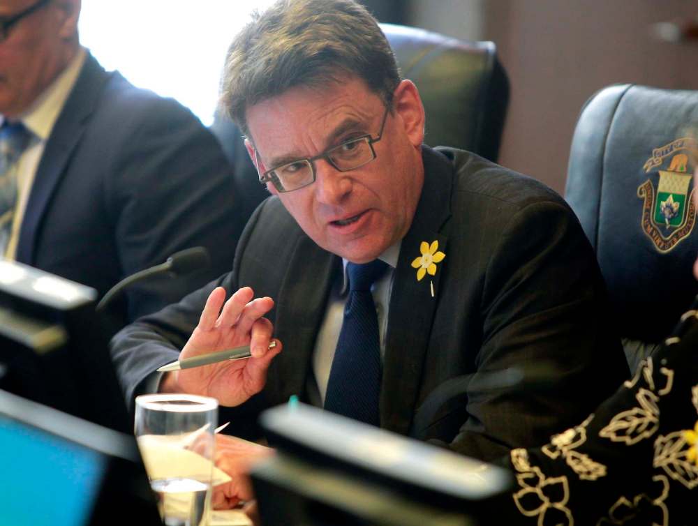 Coun. Brian Mayes proposed a motion calling on city administration to examine the costs of bringing in a base wage, which would ensure anyone employed by the city is paid at least $15 an hour. (Boris Minkevich / Winnipeg Free Press files)