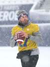 RUTH BONNEVILLE / WINNIPEG FREE PRESS
Bombers quarterback Chris Streveler practises throwing in a blizzard Friday ahead of today’s game against the Alouettes at IG Field.