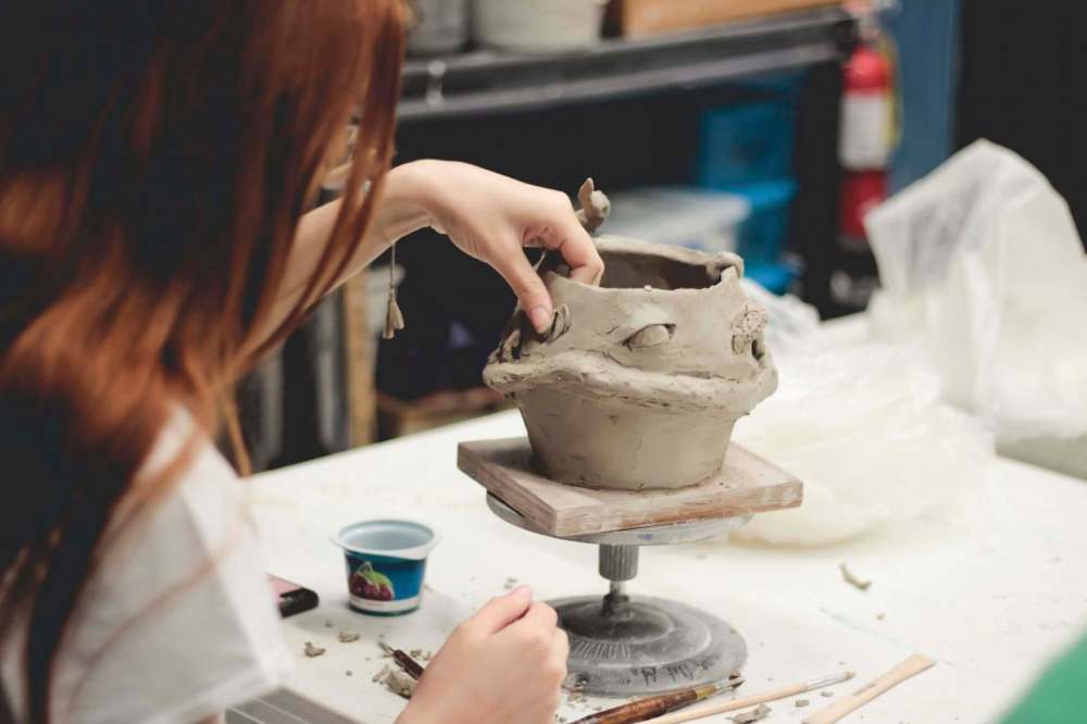 SUPPLIED
Pottery classes for young and old are among those offered at the Winnipeg Art Gallery.