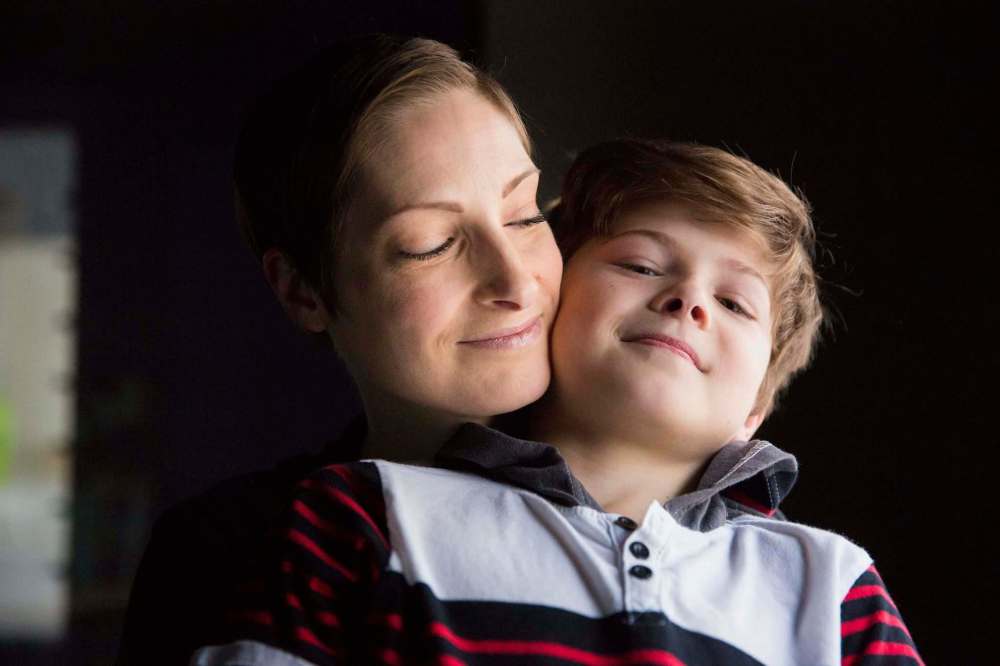MIKAELA MACKENZIE / WINNIPEG FREE PRESS
Catherine Wreford and her son Elliot Ledlow are in the new RMTC production Fun Home.