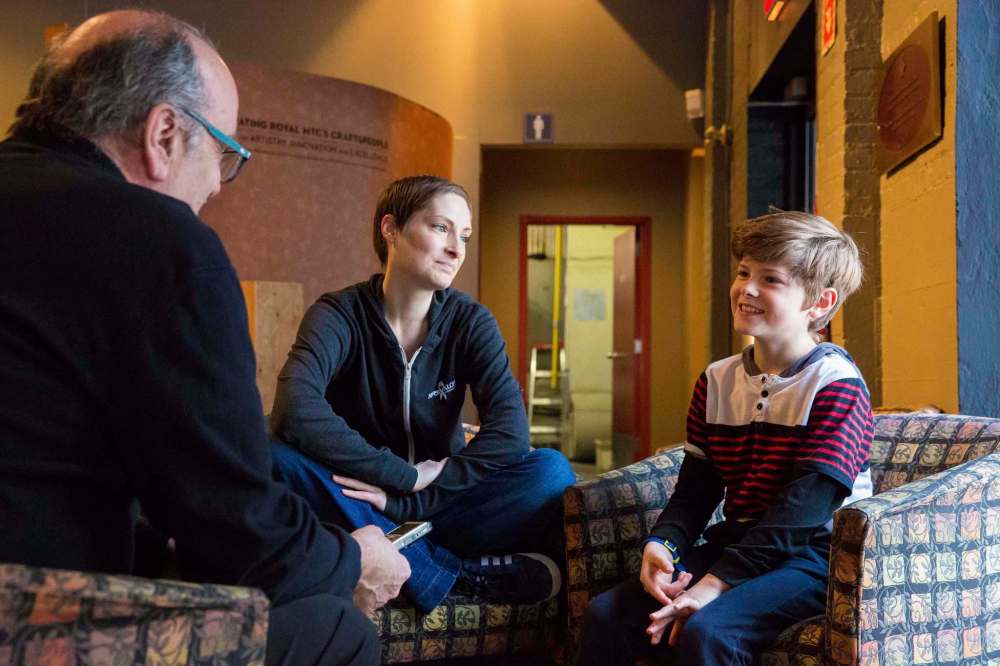 MIKAELA MACKENZIE / WINNIPEG FREE PRESS
Wreford and her son, Elliot, took a break from rehearsal and sat down to speak with Free Press arts reporter Randall King (left) at the Tom Hendry Warehouse Theatre lobby.