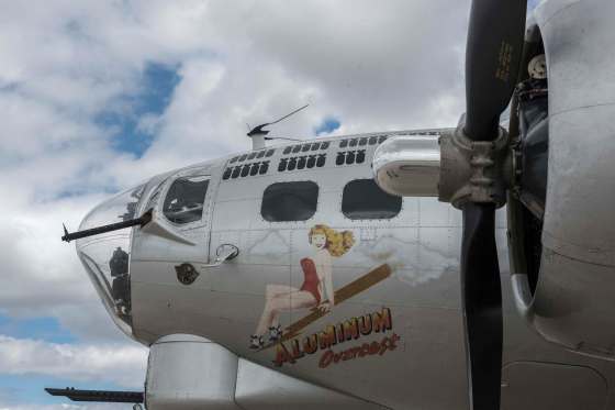 DAVID LIPNOWSKI / WINNIPEG FREE PRESSA Boeing B-17 Bomber (Flying Fortress) is one of only 13 aircraft of its type still flying.