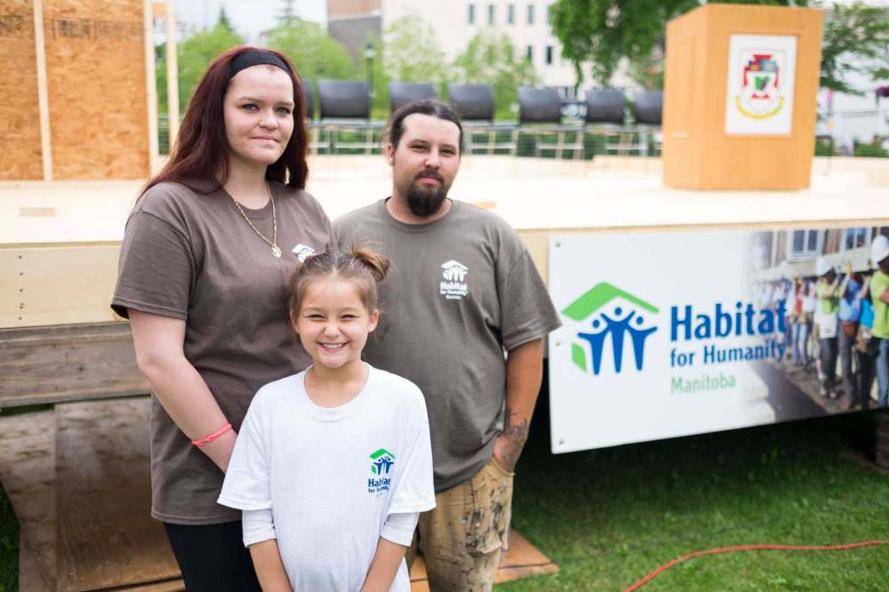 Habitat for Humanity house rising on U of W lawn Winnipeg Free Press
