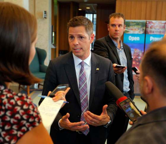 BORIS MINKEVICH / WINNIPEG FREE PRESS