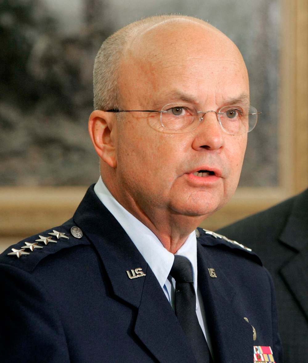 RON EDMONDS / THE ASSOCIATED PRESS FILES
Retired U.S. air force general Michael Hayden says he’d be ‘incredibly concerned’ if Trump follows through on his autocratic statements.