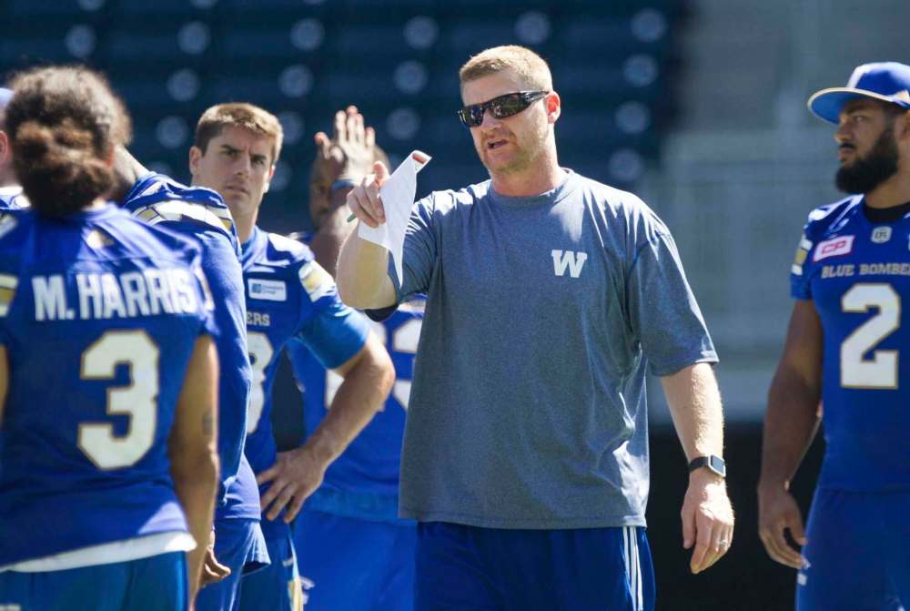 RUTH BONNEVILLE / WINNIPEG FREE PRESS
Head Coach Mike O'Shea leads the Bombers through practice at Investors Group Field Wednesday.