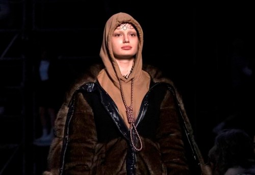 This Feb. 17, 2019 photo shows a model wearing a creation by Burberry at the Autumn/Winter 2019 fashion week runway show in London. The chief executive and chief creative officer of luxury powerhouse Burberry have apologized for putting a hoodie with strings tied in the shape of a noose on their London Fashion Week runway. Marco Gobbetti, the brand‚Äôs CEO, said in a statement that Burberry is ‚Äúdeeply sorry for the distress‚Äù the shirt has caused and has removed it from the autumn-winter collection. Riccardo Tisci, Burberry‚Äôs creative director, also apologized. He said ‚Äúwhile the design was inspired by a nautical theme, I realize that it was insensitive.‚Äù (Photo by Vianney Le Caer/Invision/AP)