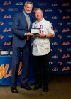 Wayne Garrett, right, poses for photographs with Democratic presidential candidate New York City Mayor, Bill de Blasio during a news conference to present the 1969 New York Mets with a key to New York City Saturday, June 29, 2019, in New York. (AP Photo/Frank Franklin II)