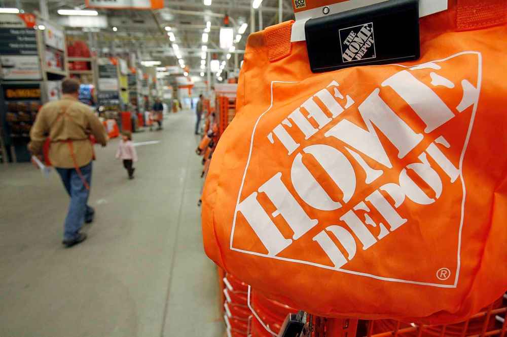 Toby Talbot / The Associated Press Files
A customer at the Home Depot at Polo Park said his bill indicated he had paid a PST of eight per cent but when he checked the math, he found the company actually charged seven per cent — even though the tax rate on the receipt read eight.