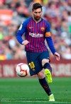 Barcelona's Lionel Messi shoots from a free kick to score the opening goal during a Spanish La Liga soccer match between FC Barcelona and Espanyol at the Camp Nou stadium in Barcelona, Spain, Saturday March 30, 2019. (AP Photo/Manu Fernandez)