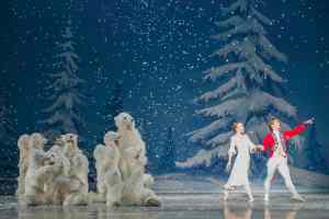 Samanta Katz Photography
Polar bear cubs delighted the audience in the Royal Winnipeg Ballet's Nutcracker.