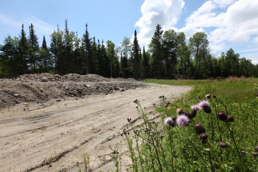Winnipegger continues to boil her water to show solidarity with Shoal
