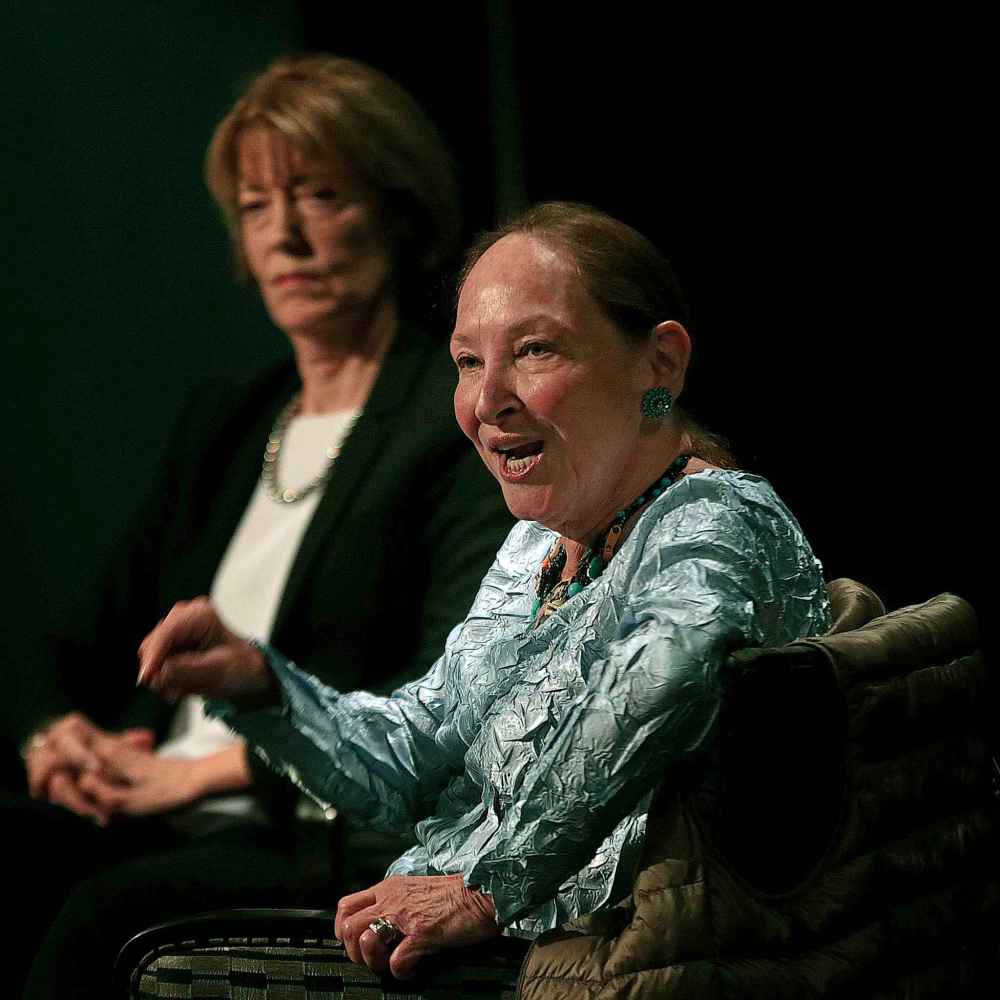 PHIL HOSSACK / WINNIPEG FREE PRESS
Supreme Court Justice Rosalie Abella (front) and Manitoba Court of Appeal Justice Barbara Hamilton (rear) at St. Johns High School Monday afternoon. Abella and Hamilton spoke to St. John's students while pairs of judges did the same at nine high schools across the city. It was the first time members of the Supreme Court have ever spoken outside of Ottawa about the work they do.
