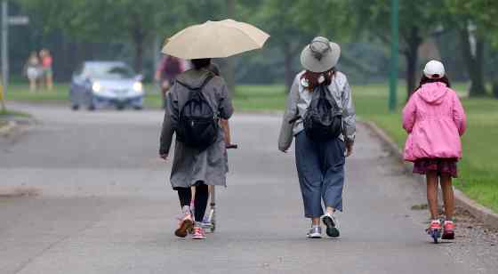 TREVOR HAGAN / WINNIPEG FREE PRESS FILESPolice are investigating two separate incidents where a cash-filled wallet was found by a jogger only to be confronted by a male shortly after.