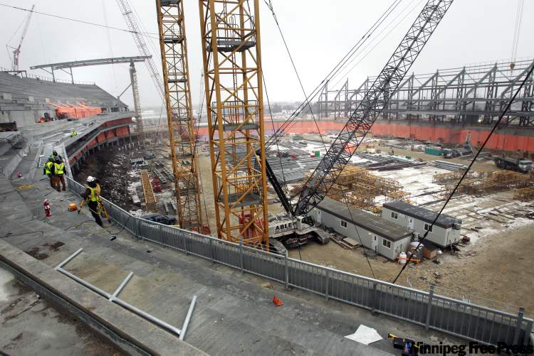 (WAYNE GLOWACKI / WINNIPEG FREE PRESS)
Investors Group has acquired the naming rights of the new stadium under construction on the University of Manitoba Fort Garry campus. It will be called Investors Group Field.