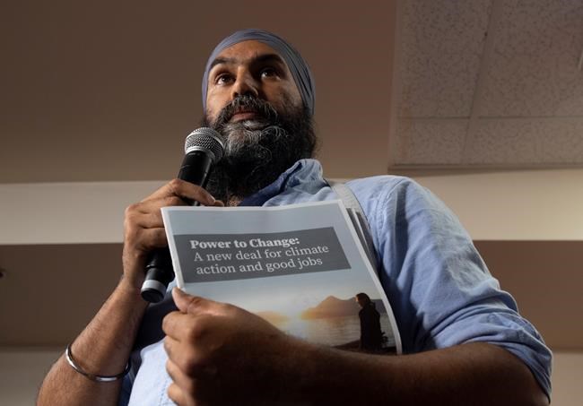 NDP leader Jagmeet Singh speaks to supporters during a whistlestop in Ottawa, Saturday September 14, 2019. A familiar U.S. face finally showed up front and centre Saturday on the federal campaign trail: Donald Trump. THE CANADIAN PRESS/Adrian Wyld