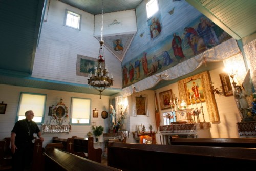 JOE.BRYKSA@FREEPRESS.MB.CA
Father Harry Chuckry stands in the St. Nicholas Ukrainian Church.