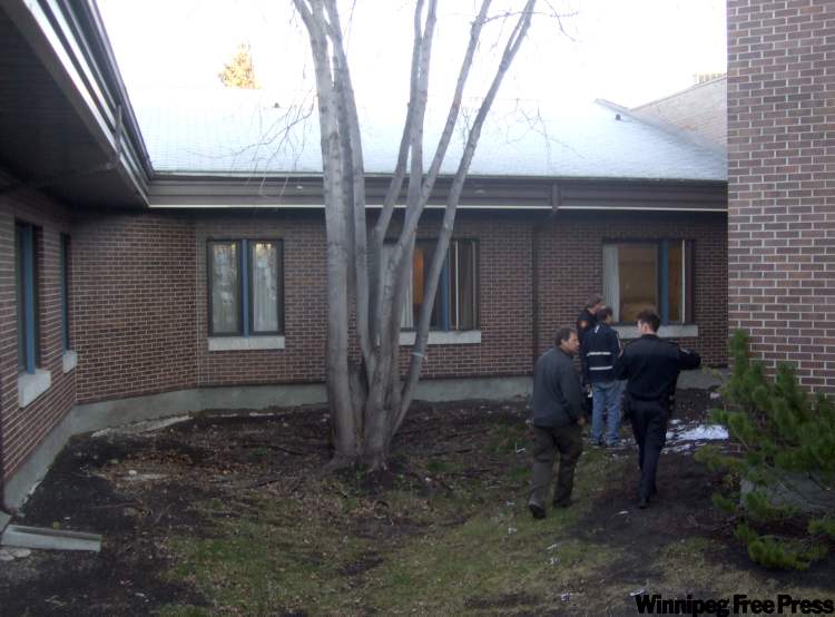 Fire at Fred Douglas Lodge on Burrows investigated Winnipeg Free Press