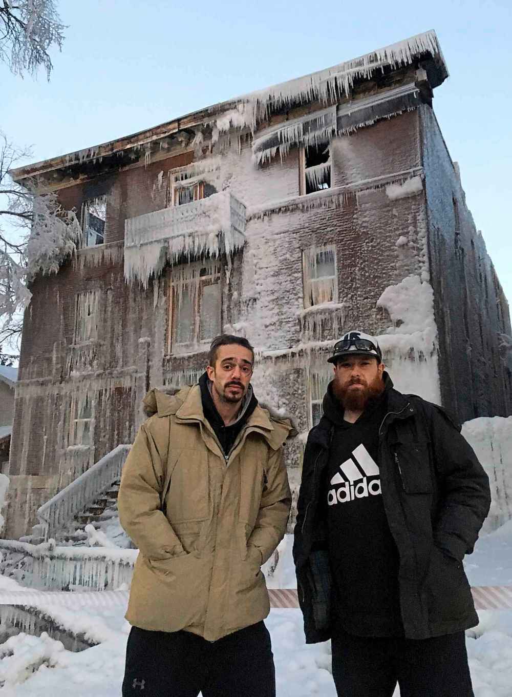 CAROL SANDERS / WINNIPEG FREE PRESS 
Richard Bisson (left) and Rob Berard live near the apartment on Furby Street and say the building was a magnet for drugs and crime, and they hope it’s torn down.