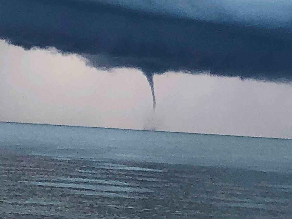 Water spouts touched down at Twin Lakes Beach on Lake Manitoba around 8:30 p.m. Sunday. (Cheryl Jason photo)
vv
