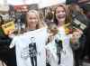 Ruth Bonneville / Winnipeg Free press
Seventeen-year-old Richelle Peters (left) and her friend Shianne Johnson, 16, waited patiently near the front of the stage at centre court at St. Vital Centre for three hours Saturday with their CD's and shirts waiting for their favourite country artists to hit the stage at Juno Fan Fare.