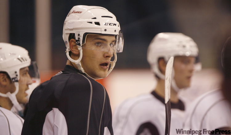 RUTH.BONNEVILLE@FREEPRESS.MB.CA
Manitoba Moose player Michael Funk practices with teammates at the MTS Centre in November.