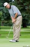 DAVID LIPNOWSKI / WINNIPEG FREE PRESS
Jim Rutledge (from Victoria) at Pine Ridge Golf Course Wednesday afternoon.