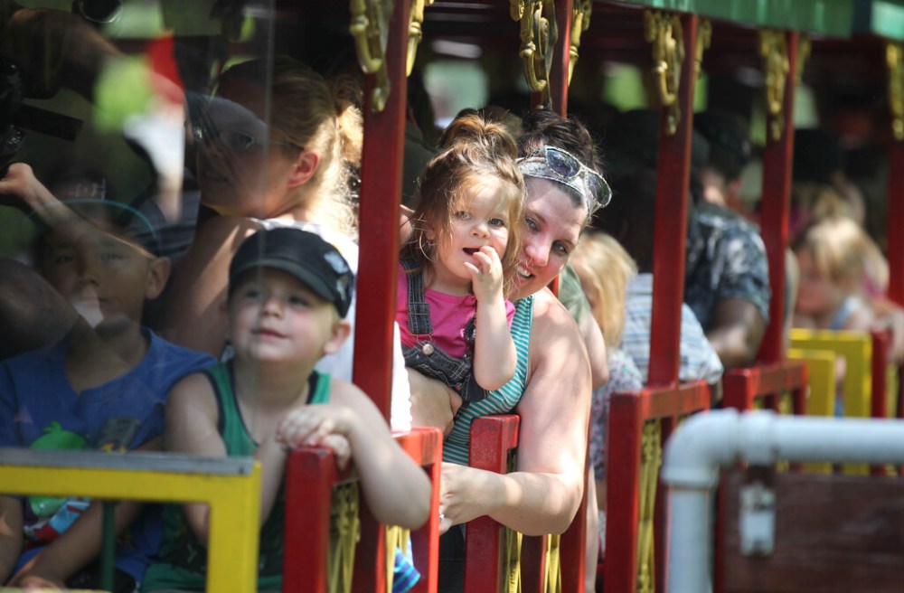 On the locomotive’s first and second days in operation in July 1964, 10,000 people paid to ride it, but there has been less interest in it lately. (Ruth Bonneville / Winnipeg Free Press files)
