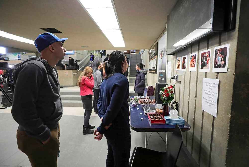 Students at the University of Manitoba grieve the loss of friends killed on the jetliner when it crashed in Iran. (Ruth Bonneville / Winnipeg Free Press)