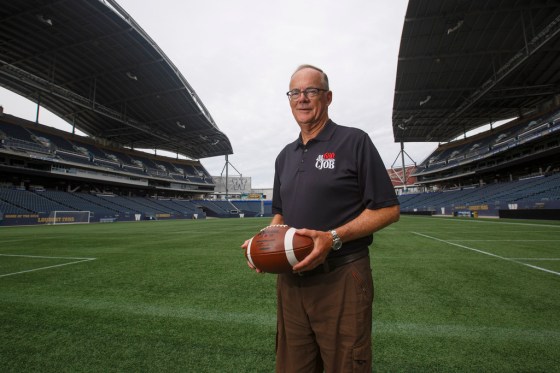 MIKE DEAL / WINNIPEG FREE PRESSBob Irving will be calling his last regular-season Blue Bombers game Saturday in Calgary.