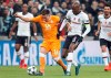 Besiktas' Atiba Hutchinson, right, and Porto's Hector Herrera, left, challenge for the ball during the Champions League Groug G soccer match between Besiktas Istanbul and FC Porto in Istanbul, Turkey, Tuesday, Nov. 21, 2017.&nbsp; THE CANADIAN PRESS/AP-Lefteris Pitarakis