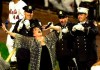 FILE - In this Sept. 21, 2001, file photo, Liza Minnelli belts out 