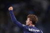 Atletico Madrid's Antoine Griezmann celebrates after scoring the opening goal during the Champions League Group B soccer match between FC Porto and Atletico Madrid at the Dragao stadium in Porto, Portugal, Tuesday, Dec. 7, 2021. (AP Photo/Luis Vieira)
