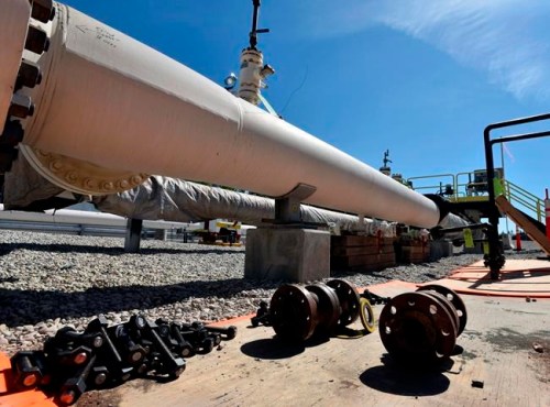 Fresh nuts, bolts and fittings are ready to be added to the east leg of the pipeline near St. Ignace as Enbridge prepares to test the east and west sides of the Line 5 pipeline under the Straits of Mackinac in Mackinaw City, Mich., on June 8, 2017.&nbsp;The federal government has officially weighed in on the latest legal fray over the cross-border Line 5 pipeline.&nbsp;THE CANADIAN PRESS/AP, Detroit News - Dale G Young
