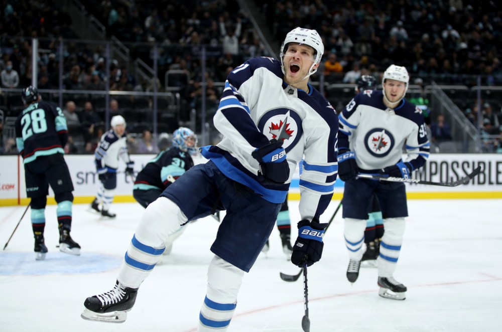 Dominic Toninato can play centre and wing. (Trevor Hagan / Winnipeg Free Press files)