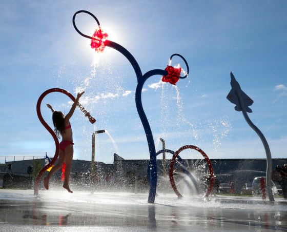 Wayne Glowacki / Winnipeg Free Press FIlesSplash pads could soon be open again as the province lifts restrictions on gatherings in public places.