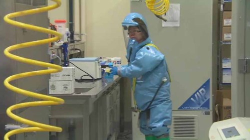 CBC
Xiangguo Qiu was escorted out of the National Microbiology Lab in Winnipeg in July 2019 along with her husband, Keding Cheng, months after the Public Health Agency of Canada reported a 'policy breach' at the lab to the RCMP. The two virologists were fired in January 2021. The RCMP is still investigating, and the reasons behind the firing remain a mystery to the public. (CBC)